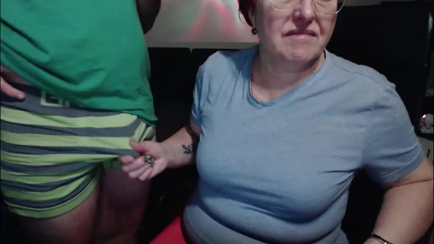 joannaandneighbour Live Sex December 17, 2025