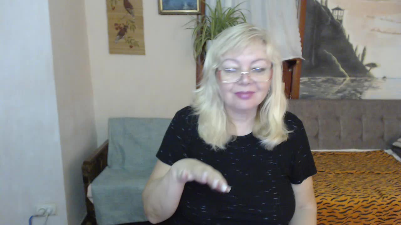 EvelynLoveShy Live Sex December 17, 2025