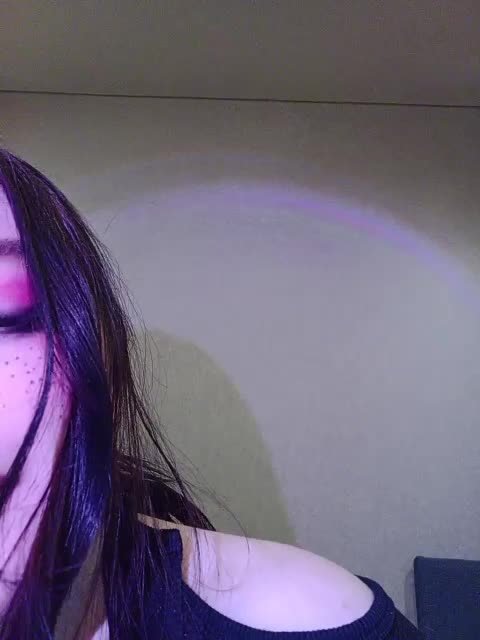 Jeanneen Live Sex December 14, 2025