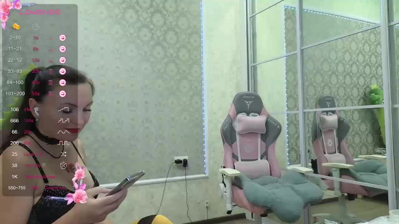 DIVORA Live Sex December 13, 2025