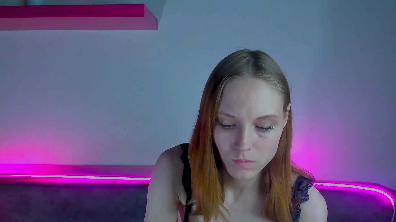GinaLovely Live Sex December 17, 2025
