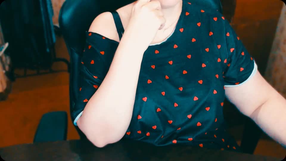 Alisa1917 Live Sex December 14, 2025