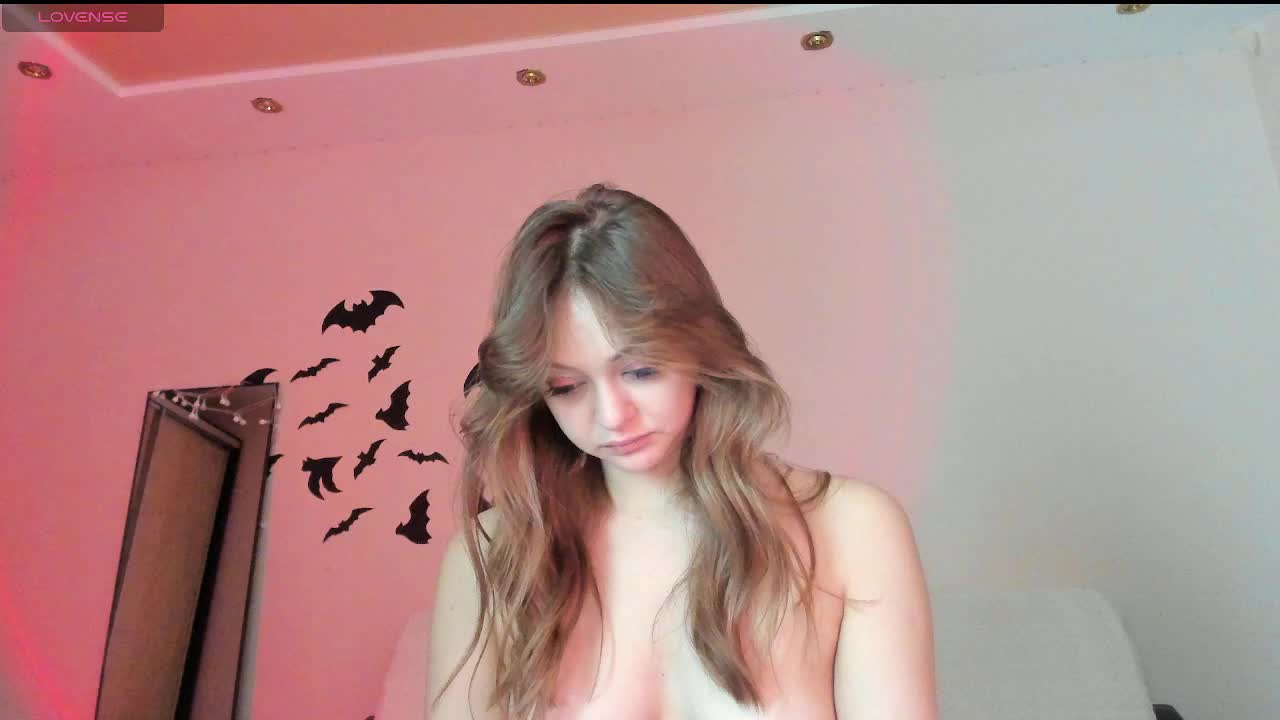 may-flower Live Sex December 17, 2025