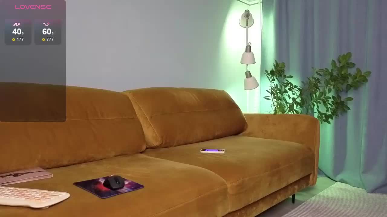 Alice_Starr Live Sex December 17, 2025