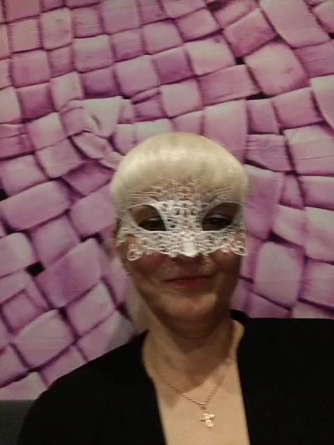 Iinna Live Sex 2025.10.31