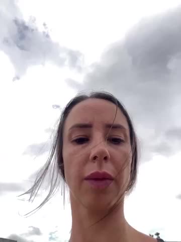 Miss_Milka Live Sex December 17, 2025