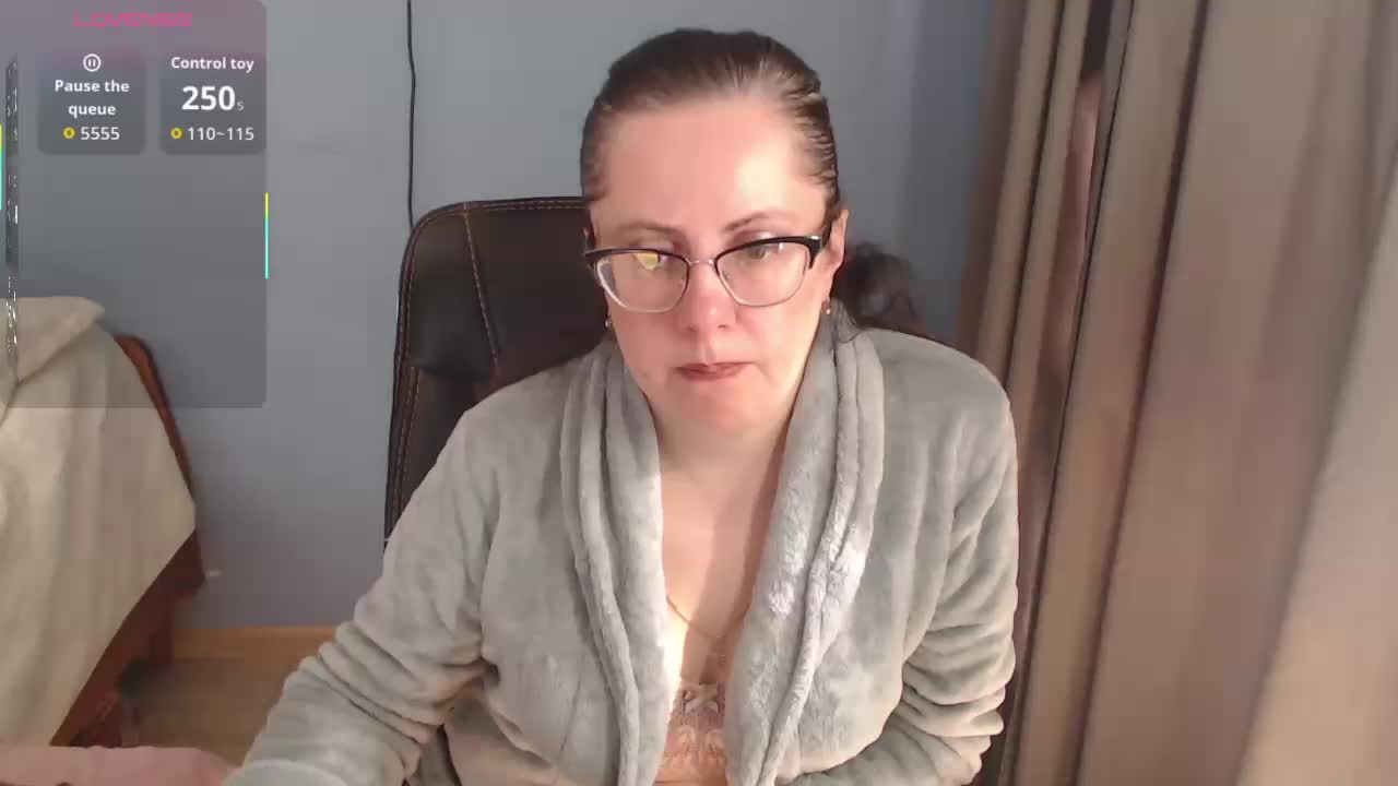 mandarinka28 Live Sex December 14, 2025