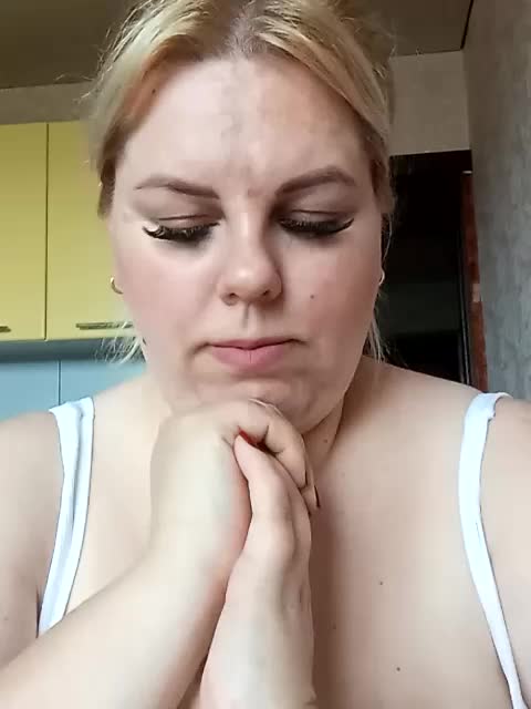 blondy_girl1499 Live Sex December 13, 2025