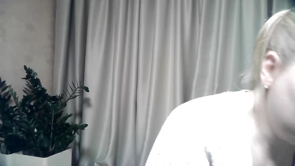 KickaIricka Live Sex December 13, 2025