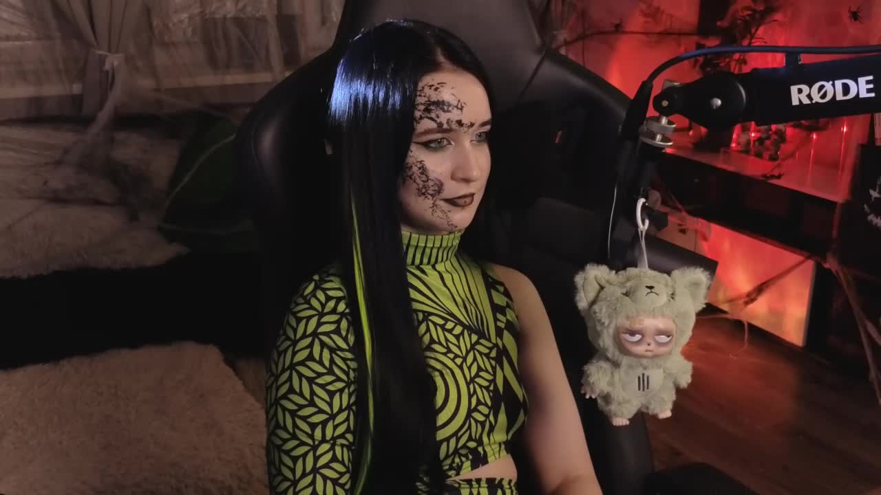 Kira_Li_Lime Live Sex December 13, 2025