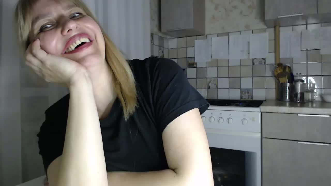 Karmella Live Sex December 13, 2025