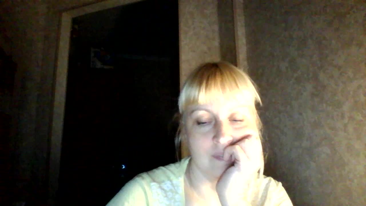 krisss2016 Live Sex December 12, 2025