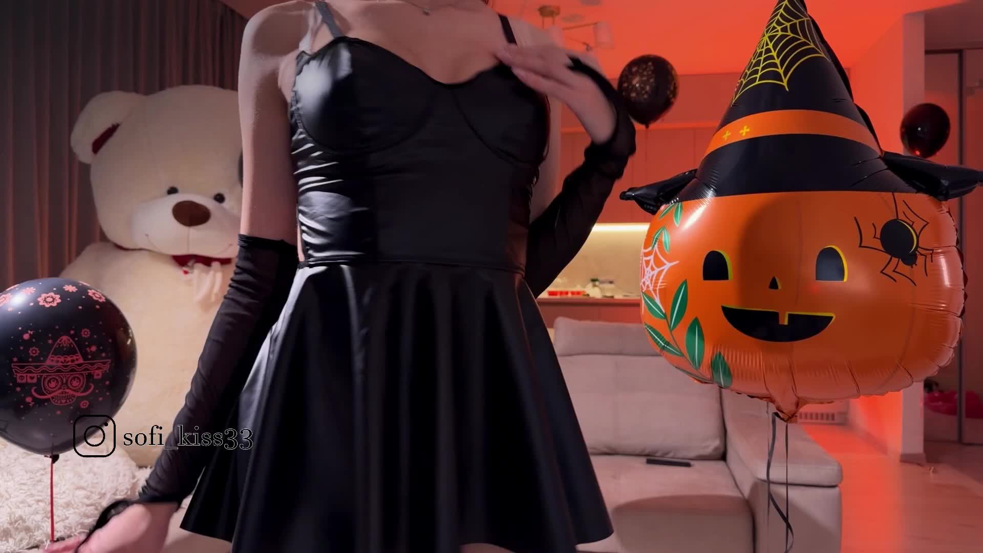 Sofi-Mi Live Sex December 17, 2025