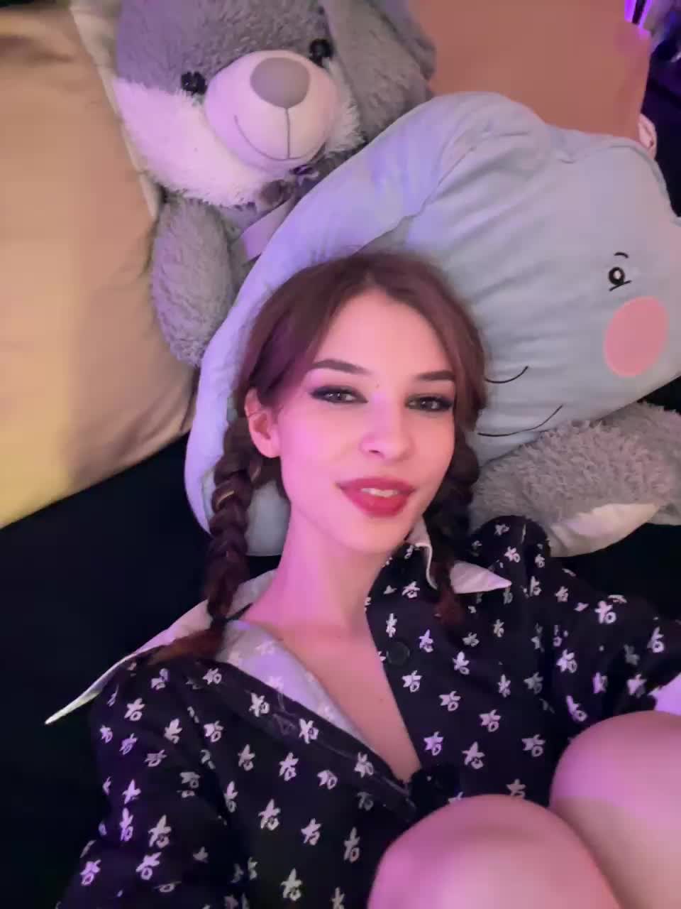 WednesdayFridayAddams Live Sex December 13, 2025