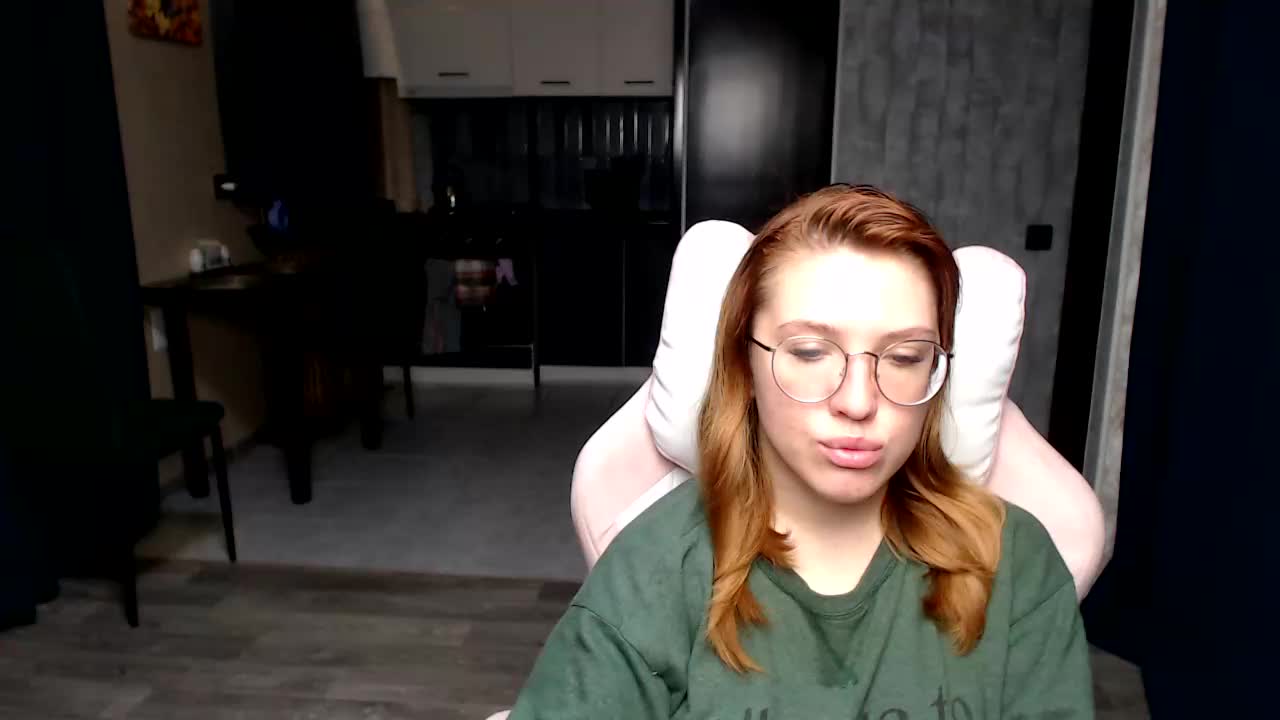 Regimasmile Live Sex December 13, 2025