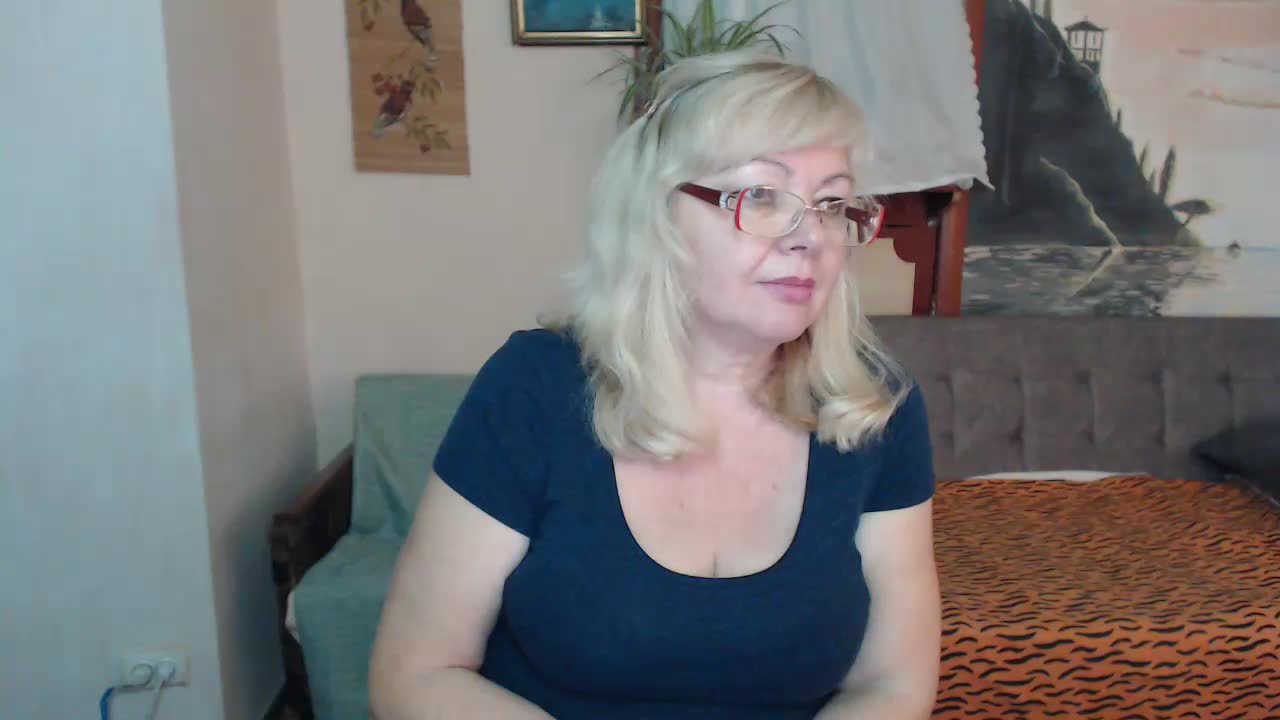 EvelynLoveShy Live Sex December 17, 2025