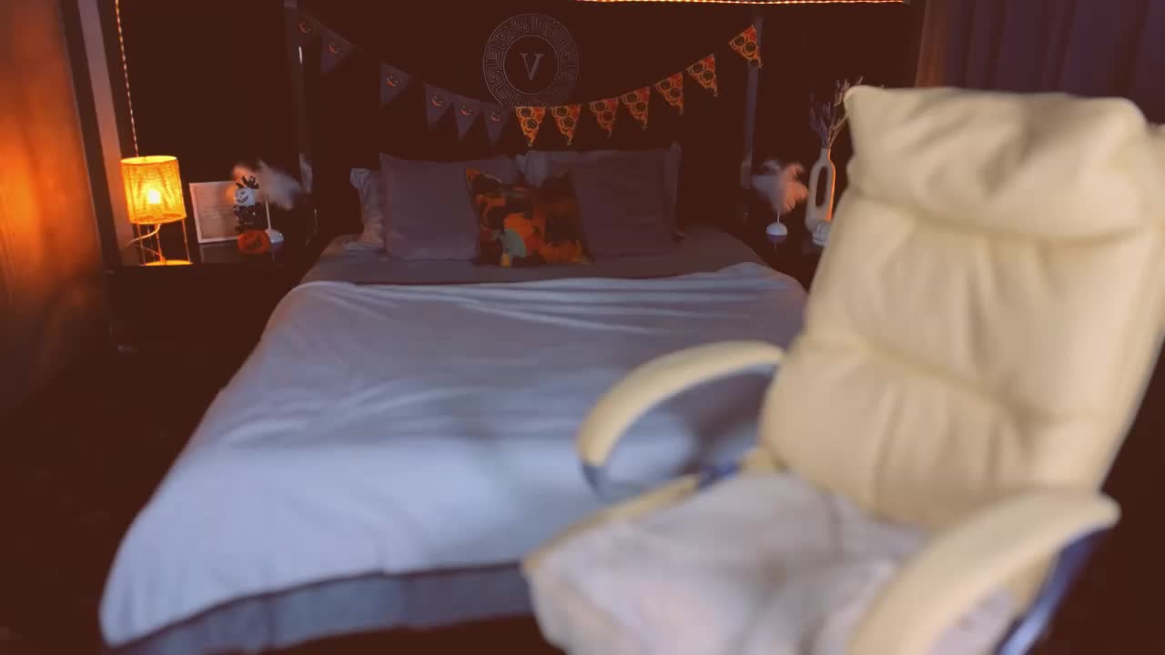 BettyDark Live Sex December 17, 2025