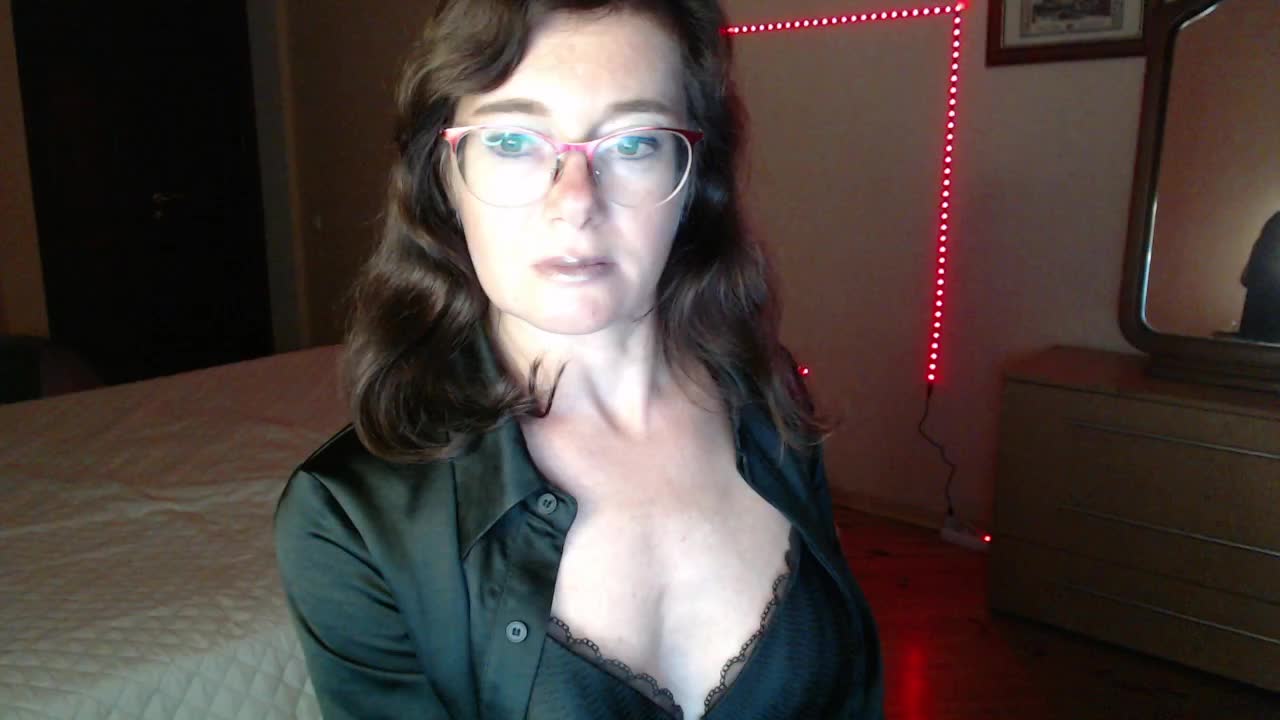 Viorica Live Sex December 18, 2025