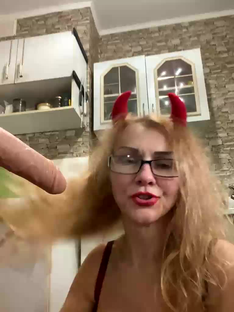 Ritia Live Sex December 13, 2025