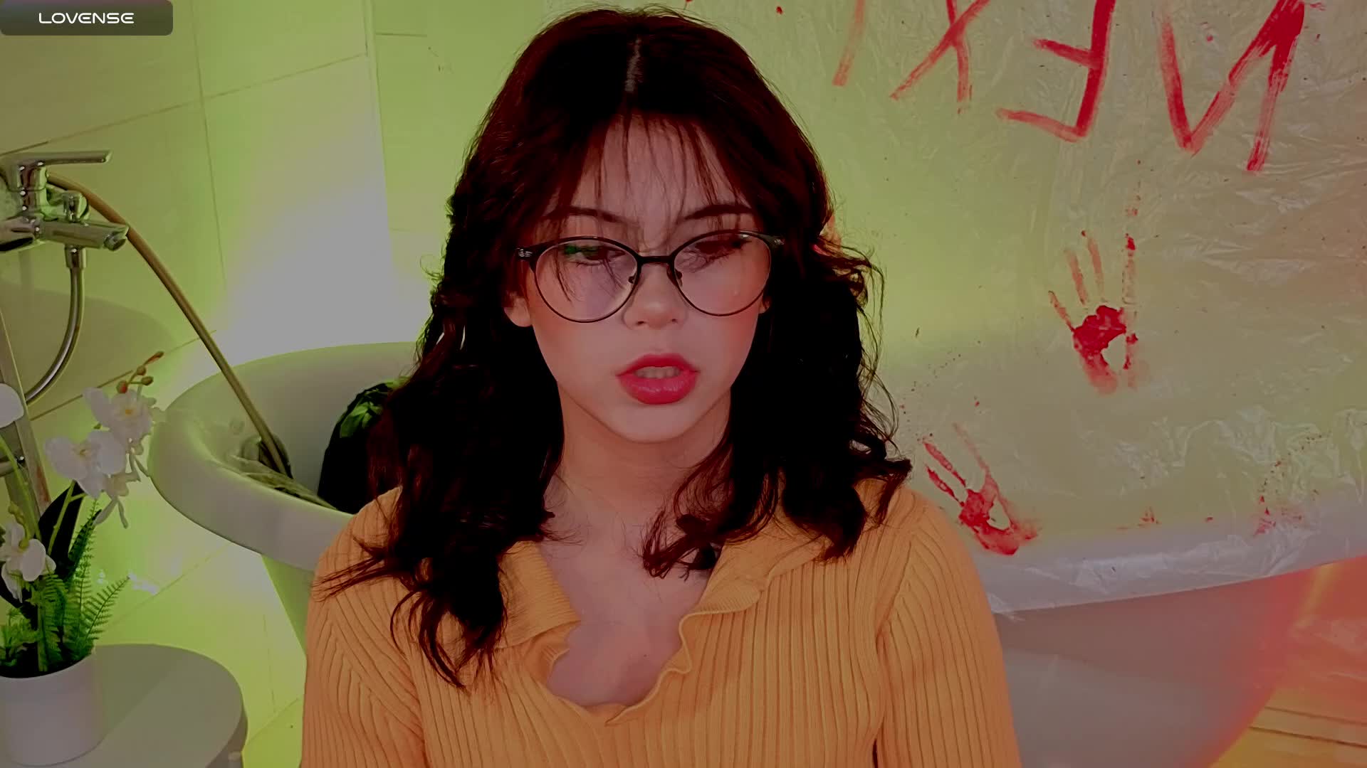 CoralineJones Live Sex December 17, 2025