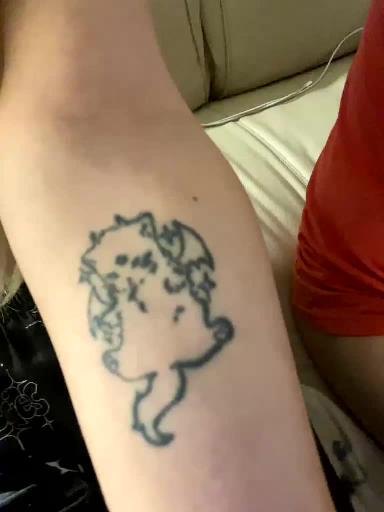 lina_wap Live Sex December 19, 2025