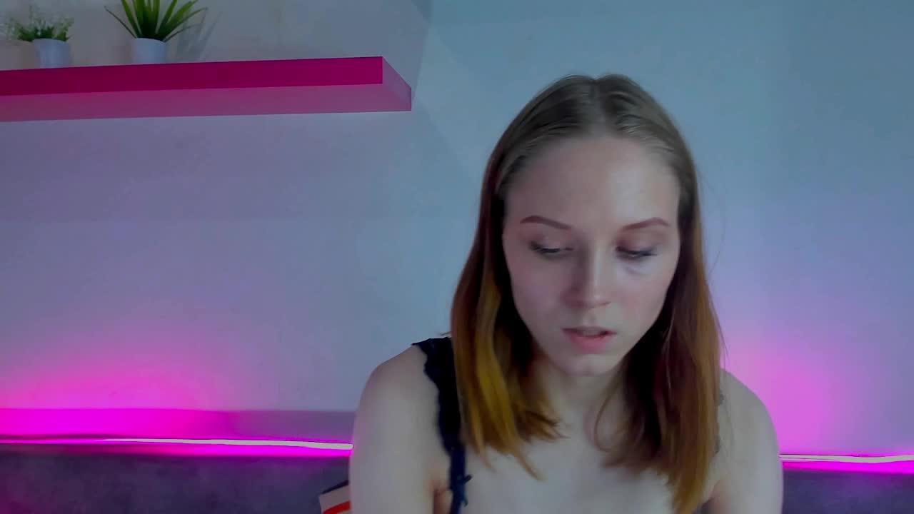 GinaLovely Live Sex December 17, 2025
