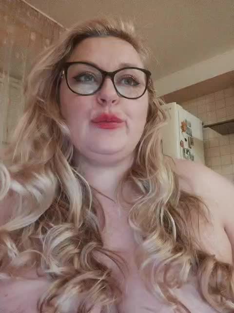 Pretty_NYUSHA Live Sex December 15, 2025