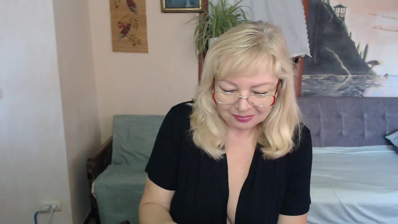 EvelynLoveShy Live Sex December 17, 2025