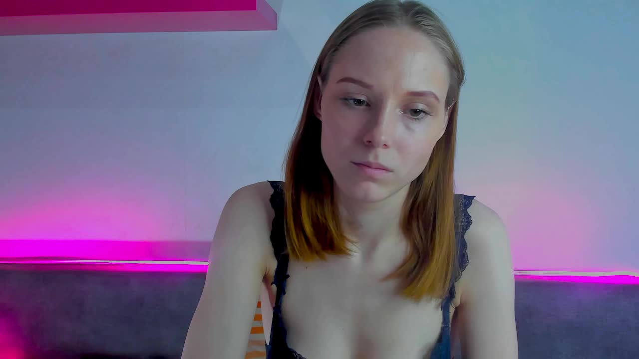GinaLovely Live Sex December 17, 2025