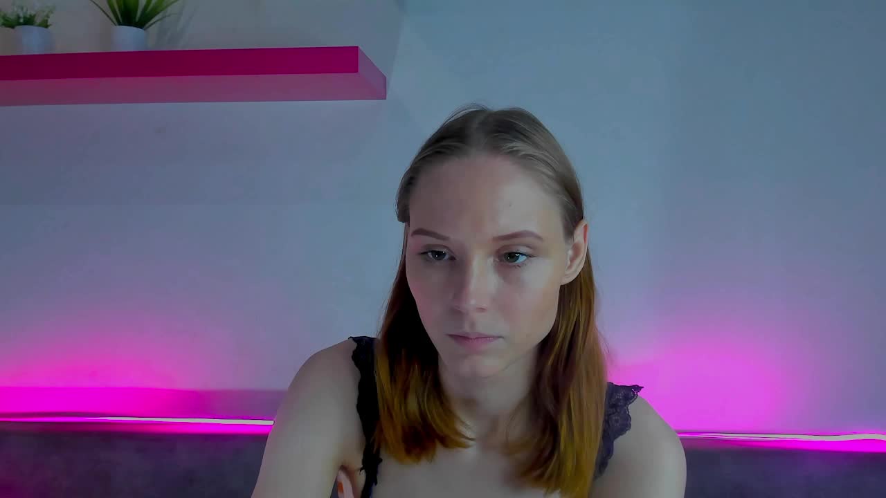 GinaLovely Live Sex December 17, 2025