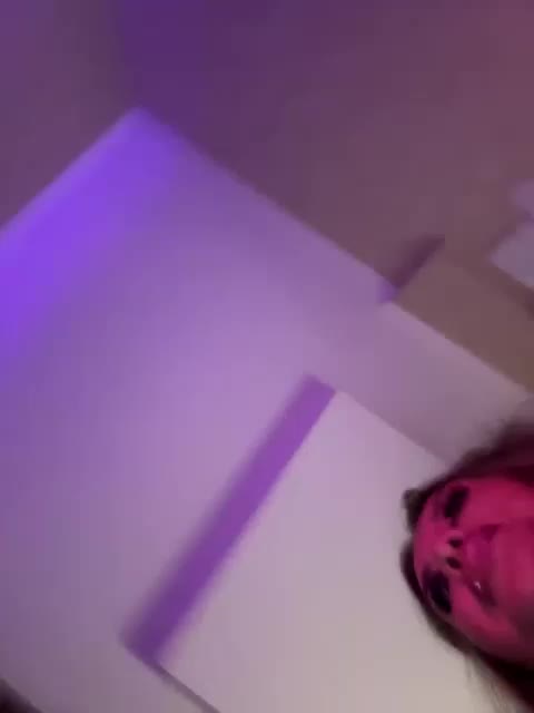 VictoriaFoxxx Live Sex December 13, 2025