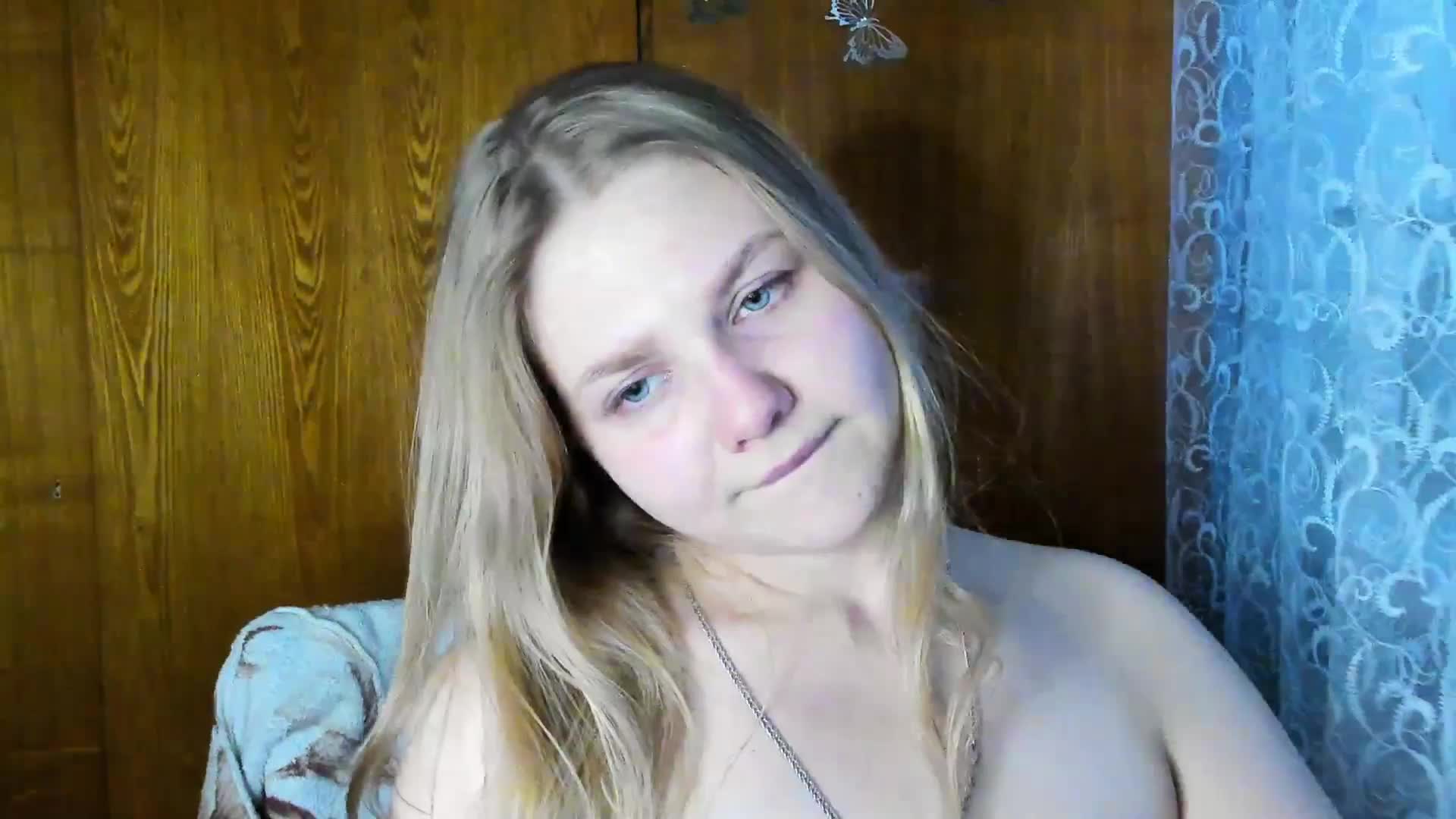 Emma-Frizea Live Sex December 17, 2025