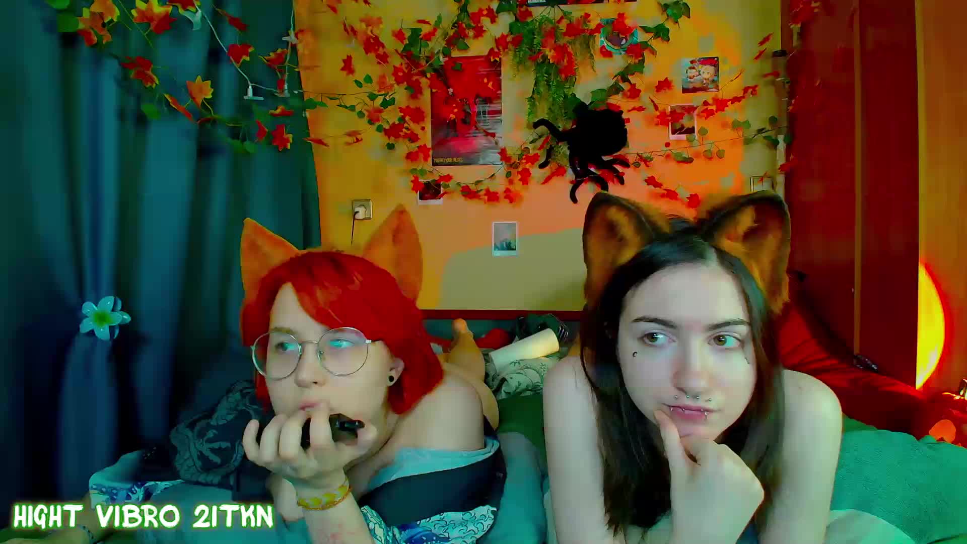 Tricky_Kitsune Live Sex December 17, 2025