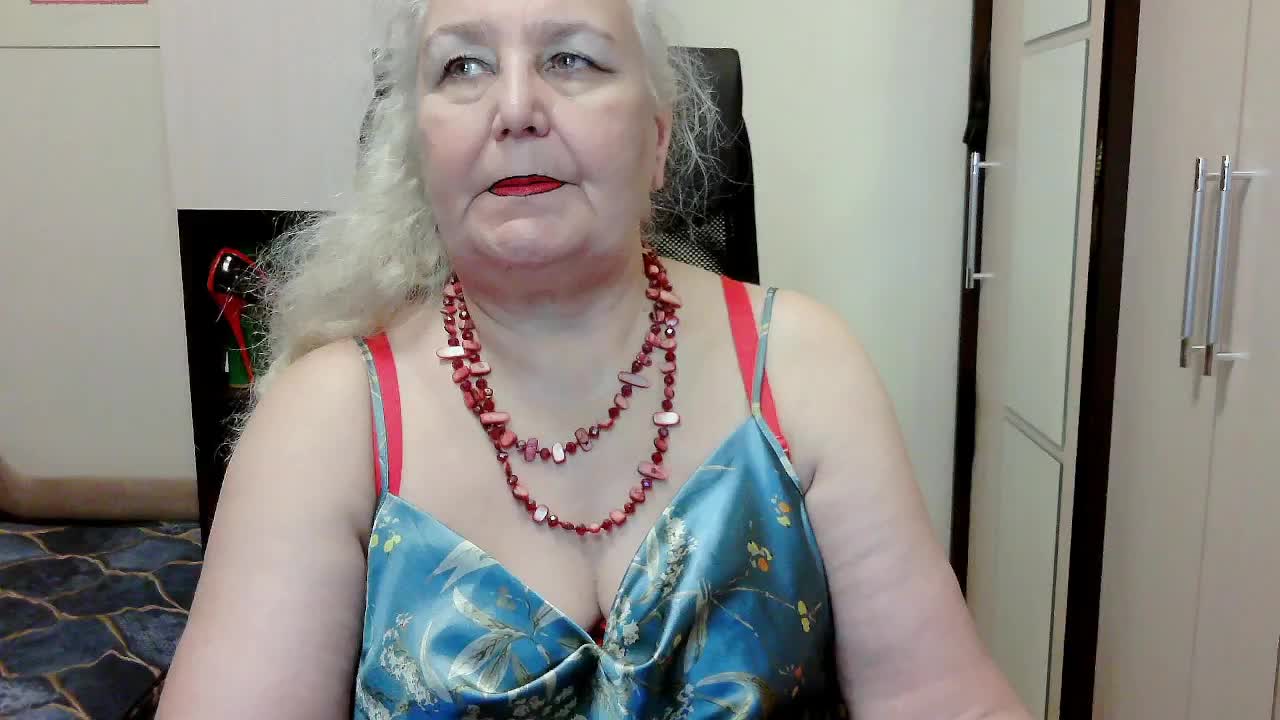GrannyWants Live Sex December 15, 2025