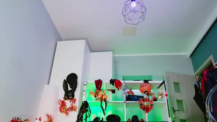 Ella__Kross Live Sex December 14, 2025