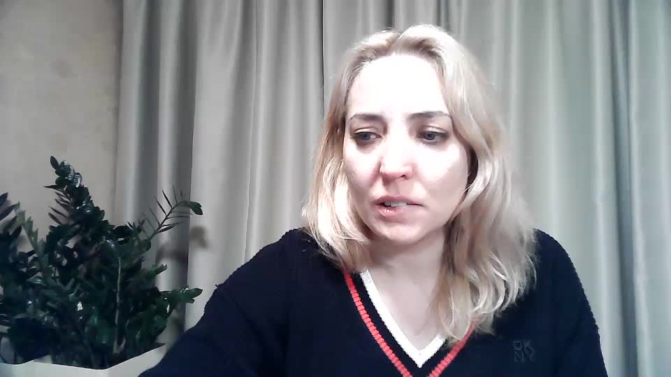 mariska-kiska Live Sex December 13, 2025