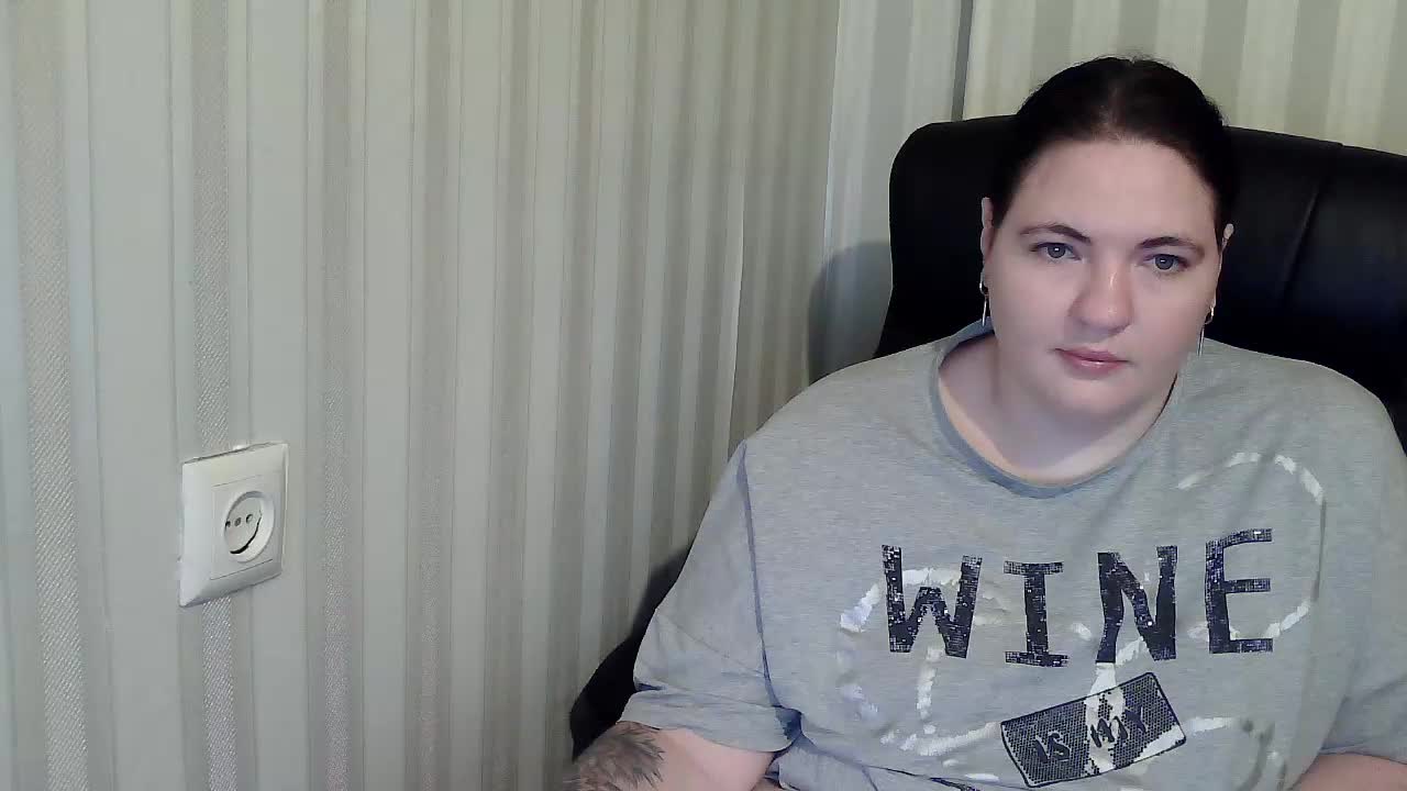 XLisaBlueX Live Sex December 13, 2025