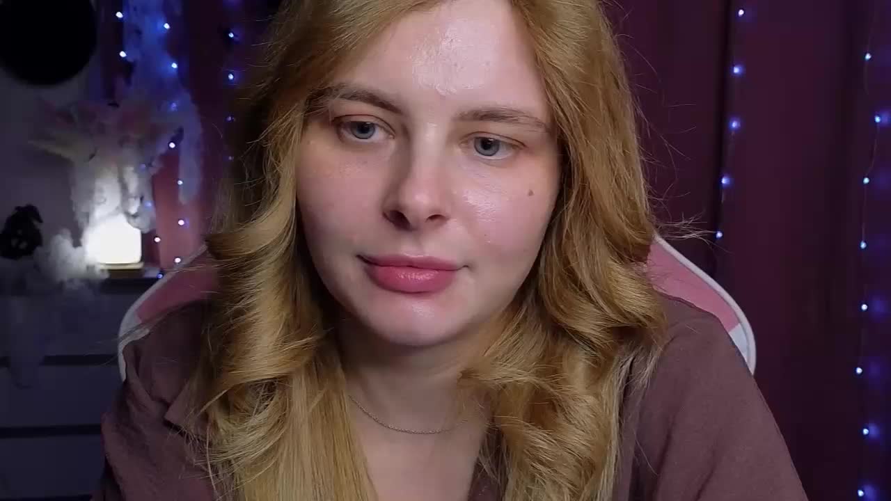 Venus_ Live Sex December 14, 2025