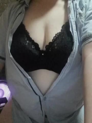 Iriska2025 Live Sex November 1, 2025