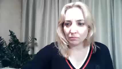 mariska-kiska Live Sex December 13, 2025