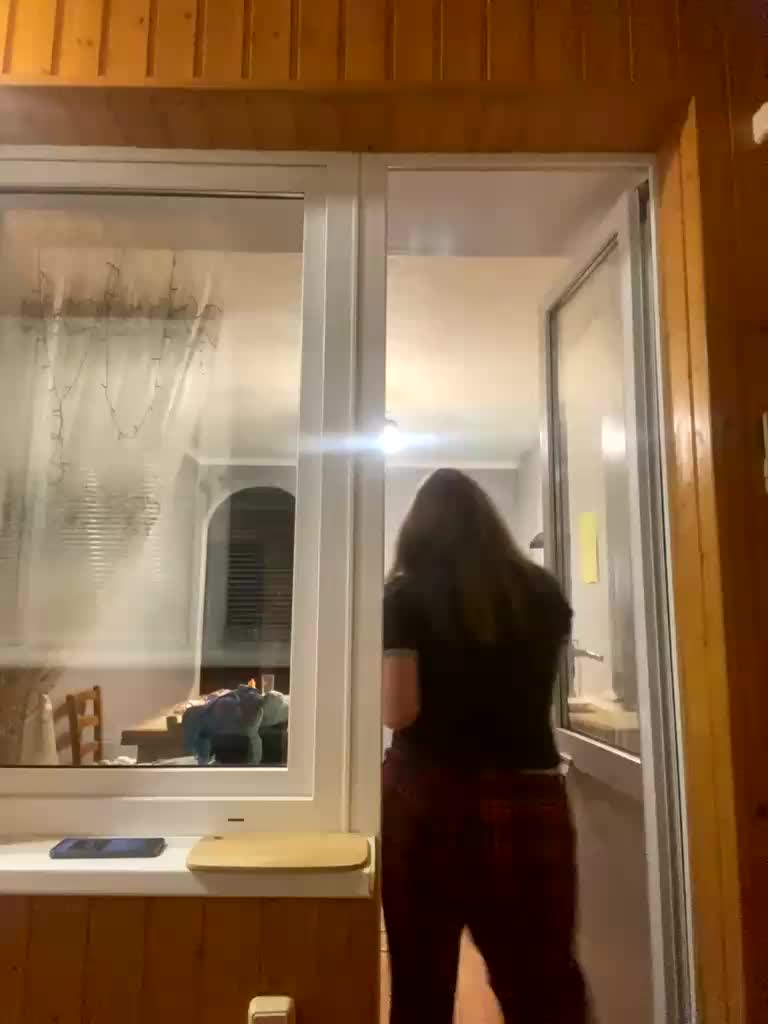 Donut-red Live Sex December 13, 2025