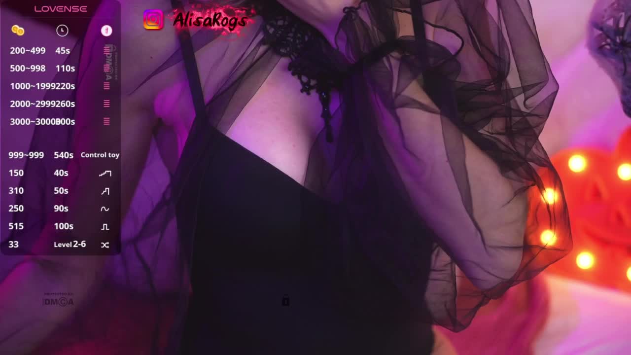 AlisaRogs Live Sex December 17, 2025