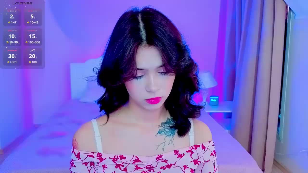 CoralineJones Live Sex December 17, 2025