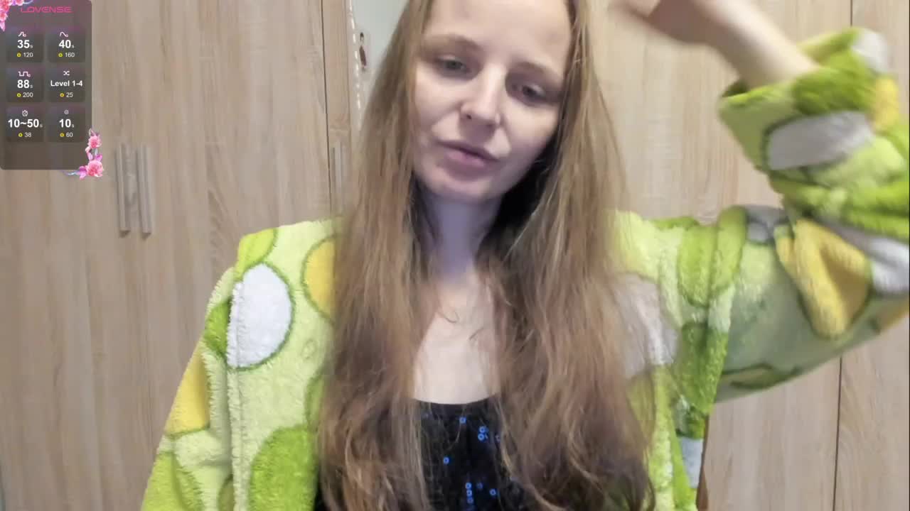 S-O-F-I-A Live Sex 2025.11.02