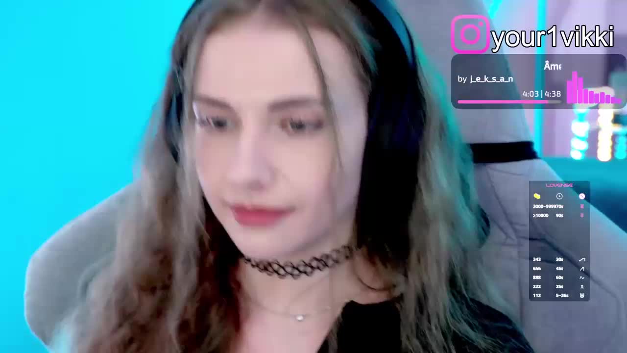 VikkiExtraCheese Live Sex December 17, 2025