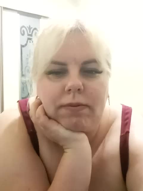 blondy_girl1499 Live Sex December 13, 2025