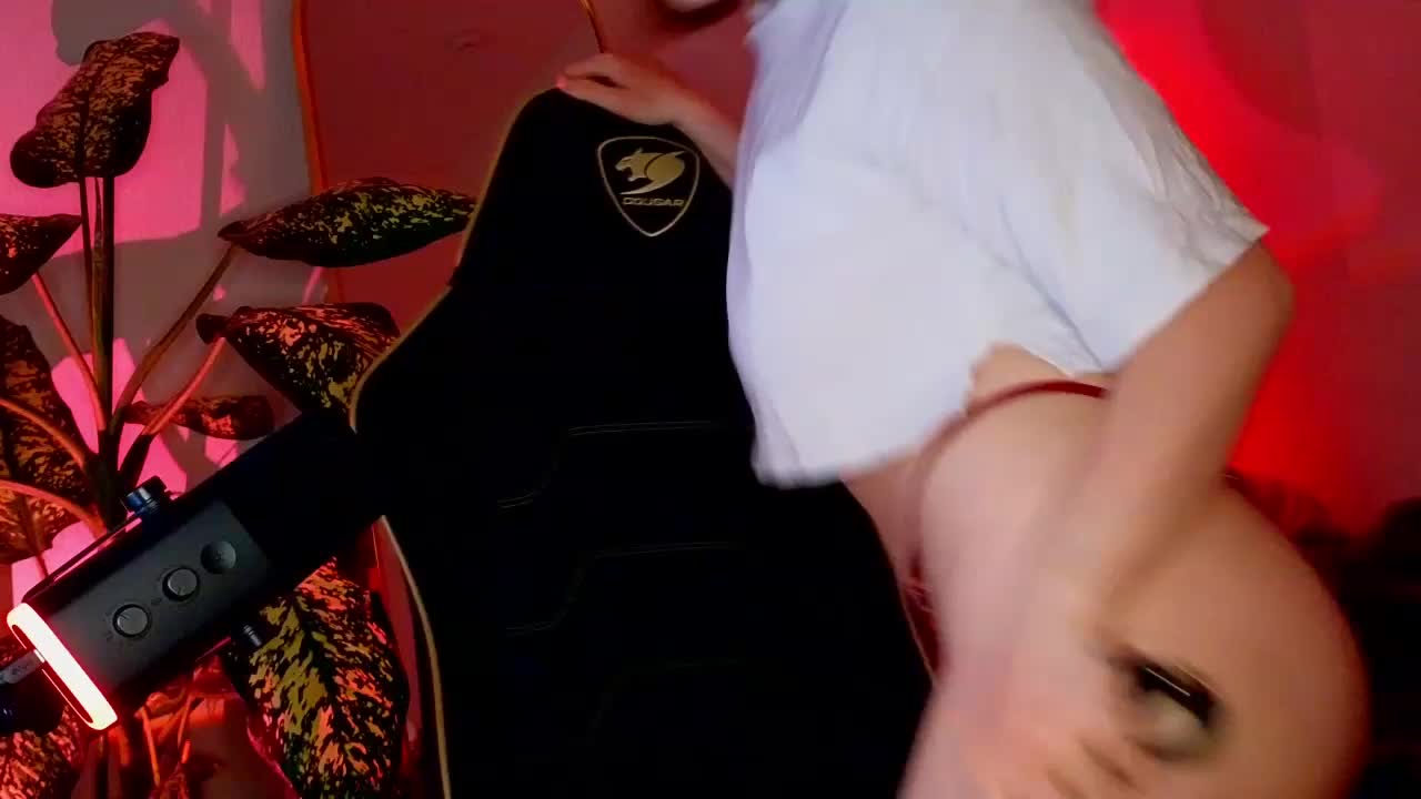 -sweetdreamss- Live Sex December 14, 2025