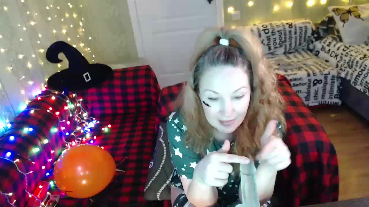 MeganIris Live Sex December 14, 2025