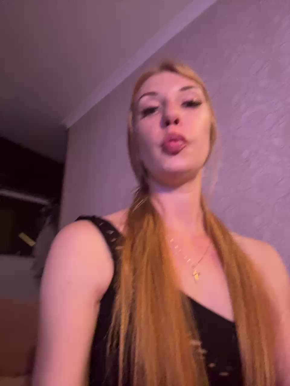 AnnaMaks12 Live Sex November 2, 2025