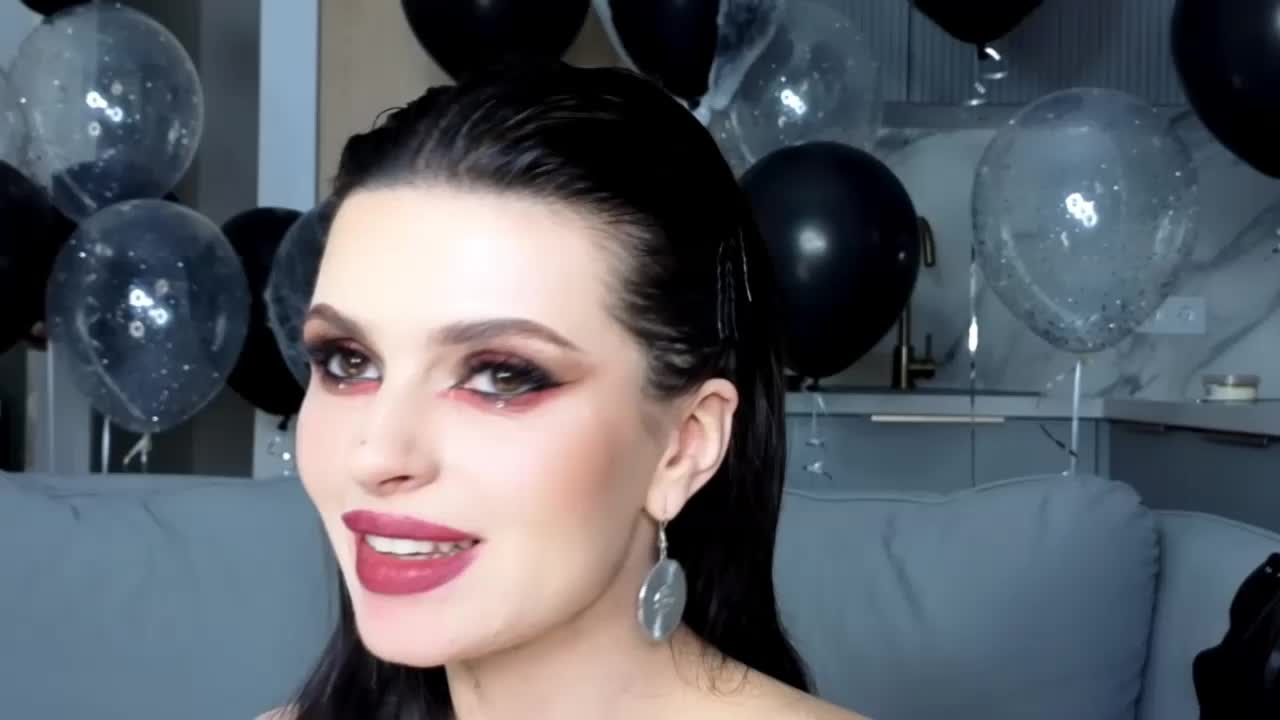 Amyleeplayss Live Sex December 14, 2025